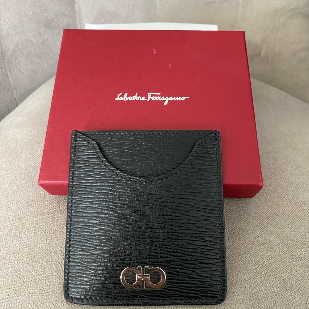 Ferragamo Gancini slim profile ID/Card holder
